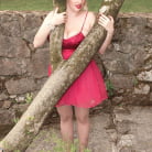 Sophie Mae in 'Gorgeous in the garden'