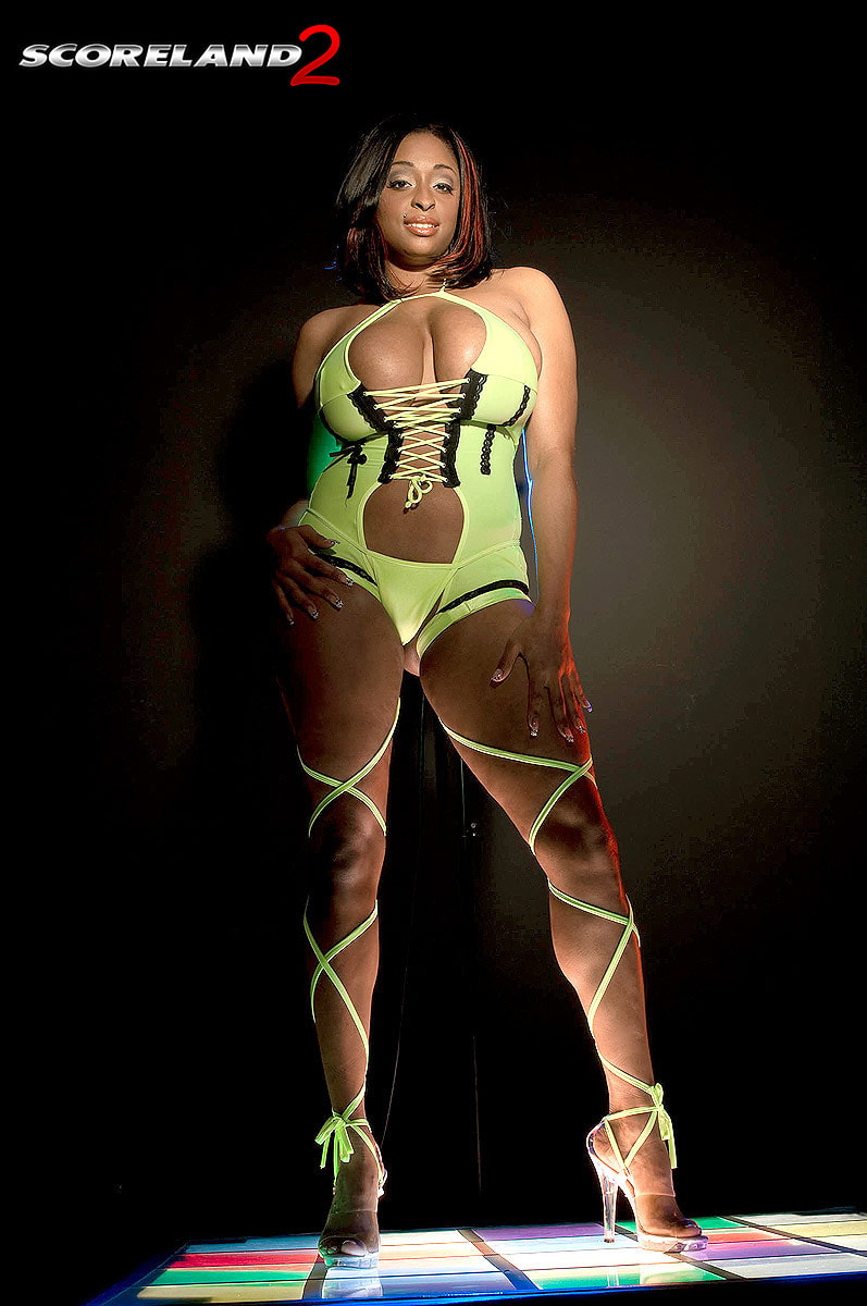 What goes on in strip clubs gets on SCORELAND