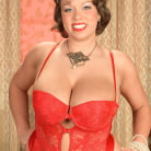 Victoria Lane in 'The Sexbomb Next Door'